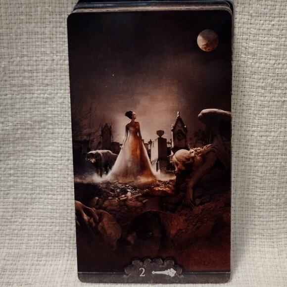 Tarot V Deck - Picture 13 of 16